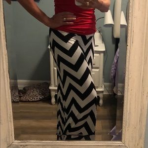 Long maxi skirt like new